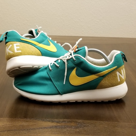 nike roshe run retro